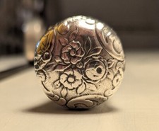 Antique Presentation Silver Floral Knob Atop Ebonized Wood Walking Stick 35" Hgh