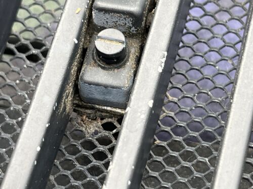Jaguar XJS V12 Wiper Cowl Trim Cover - Picture 3 of 9