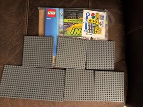 LEGO CITY 4207 City Garage. New. Open Box. Sealed Bags. Complete.