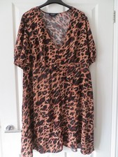 NEW LOOK CURVE ANIMAL PRINT DRESS SIZE 22