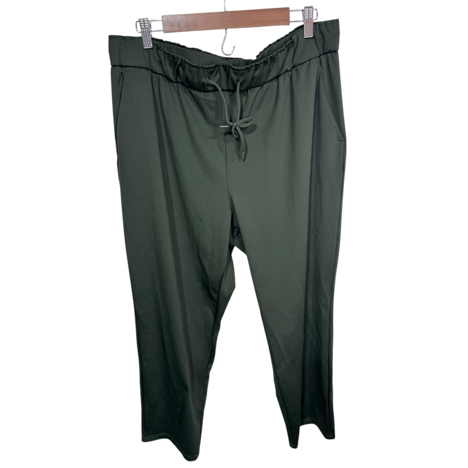 Hilary Radley Stretch Tapered Jogger Pants Olive … - image 2