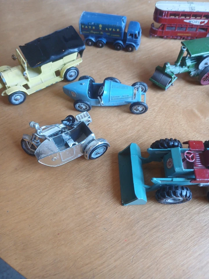 LOT OF 12 VINTAGE LESNEY MATCHBOX DIECAST MODELS OF YESTERYEAR - Image 3 of 4