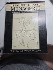 Livre de ménagerie en vitrail