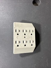 General Electric Gang 6-Outlet Grounding Tap Adapter 15A 125V 1875W Used Works