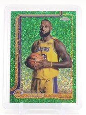 LEBRON JAMES 2025-26 TOPPS CHROME VARIATION GREEN SPECKLE #127 /99 LAKERS Q3292