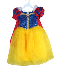 DISNEY Girls 4 Castle Collection Snow White Costume Dress Cape Apple Medallion