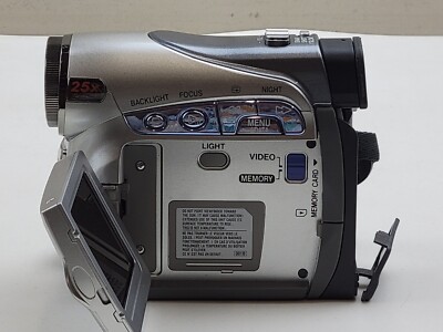 JVC GR-D290U MiniDV Tape Digital Video Camera Camcorder