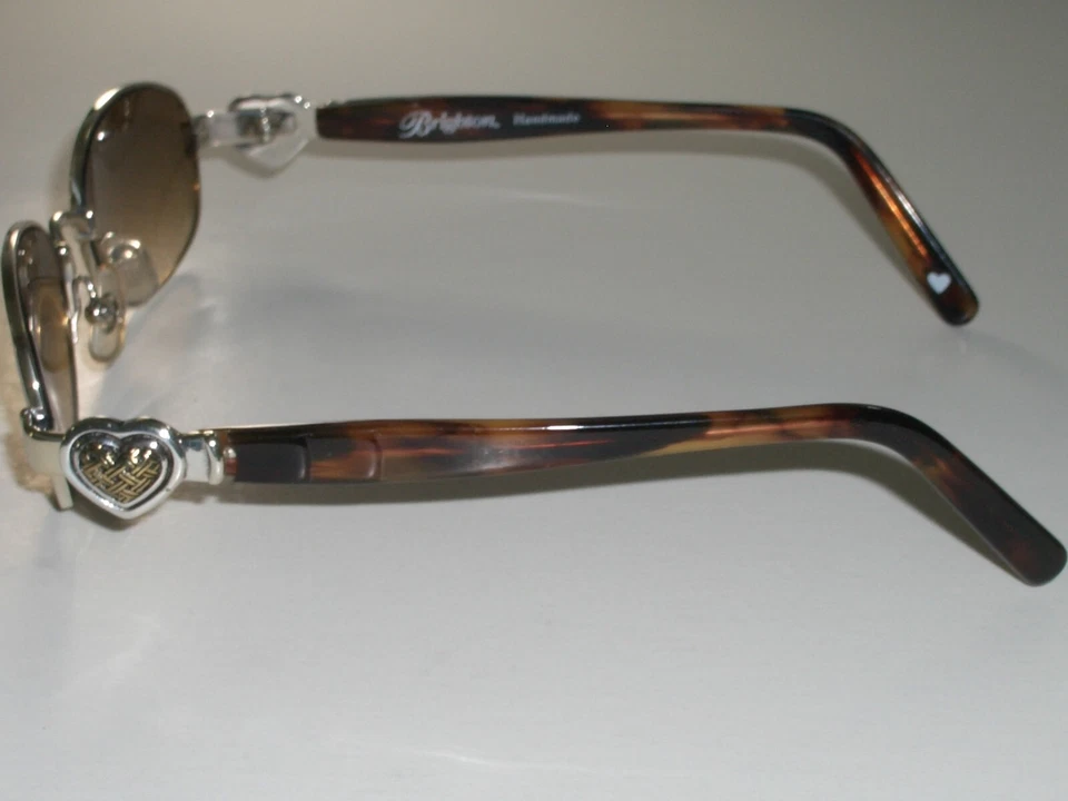 GAFAS DE SOL DAMAS BRIGHTON HECHAS A MANO PRINCESA DE CORAZONES METAL PLATEADO OVALADAS NrMINT Foto 4 de 4