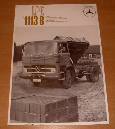 Mercedes-Benz Press Kits and Press Photos Signages