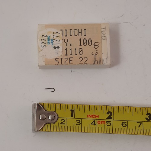 100 DAIICHI Size 22 1110 Hooks Big Eye wide Gap Dry Fly Tying Hooks