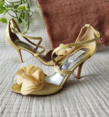 Badgley Mischka Flower Satin Heels Strappy Sandals Yellow Wm Size Wedding  Prom