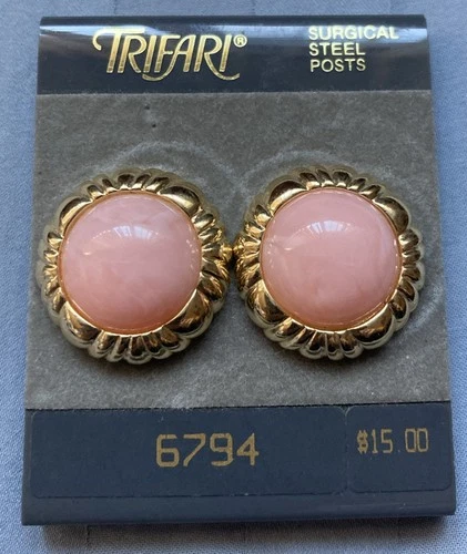 Trifari Earrings Round Pierced Pink W/ Gold Edge Vintage Womens Jewelry Stud New