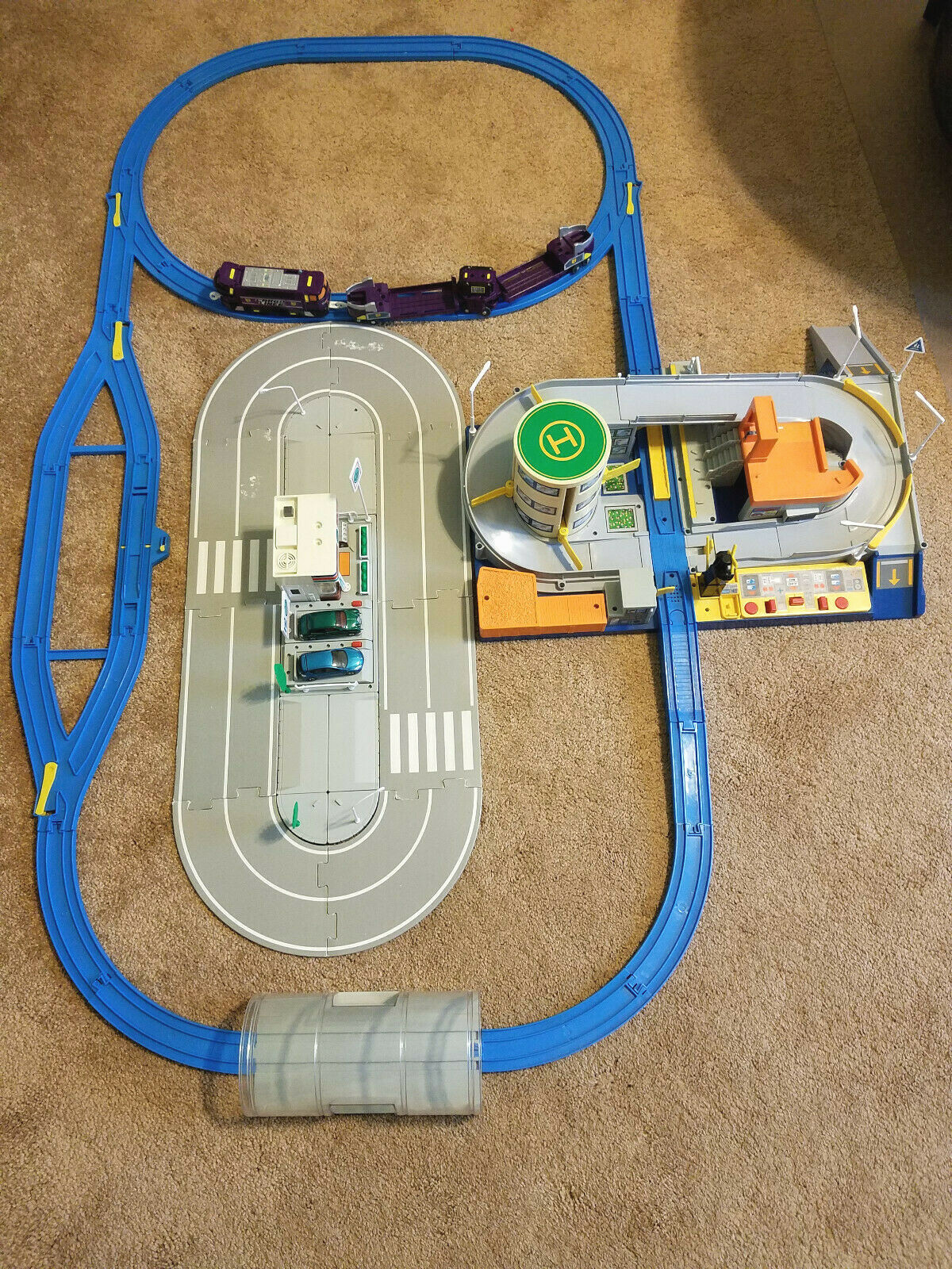 tomica hypercity mega station set