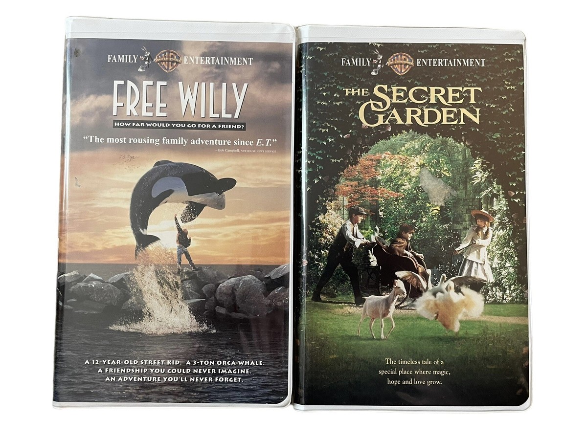 Warner Brothers Family Entertainment VHS Bundle X2 Free Willy