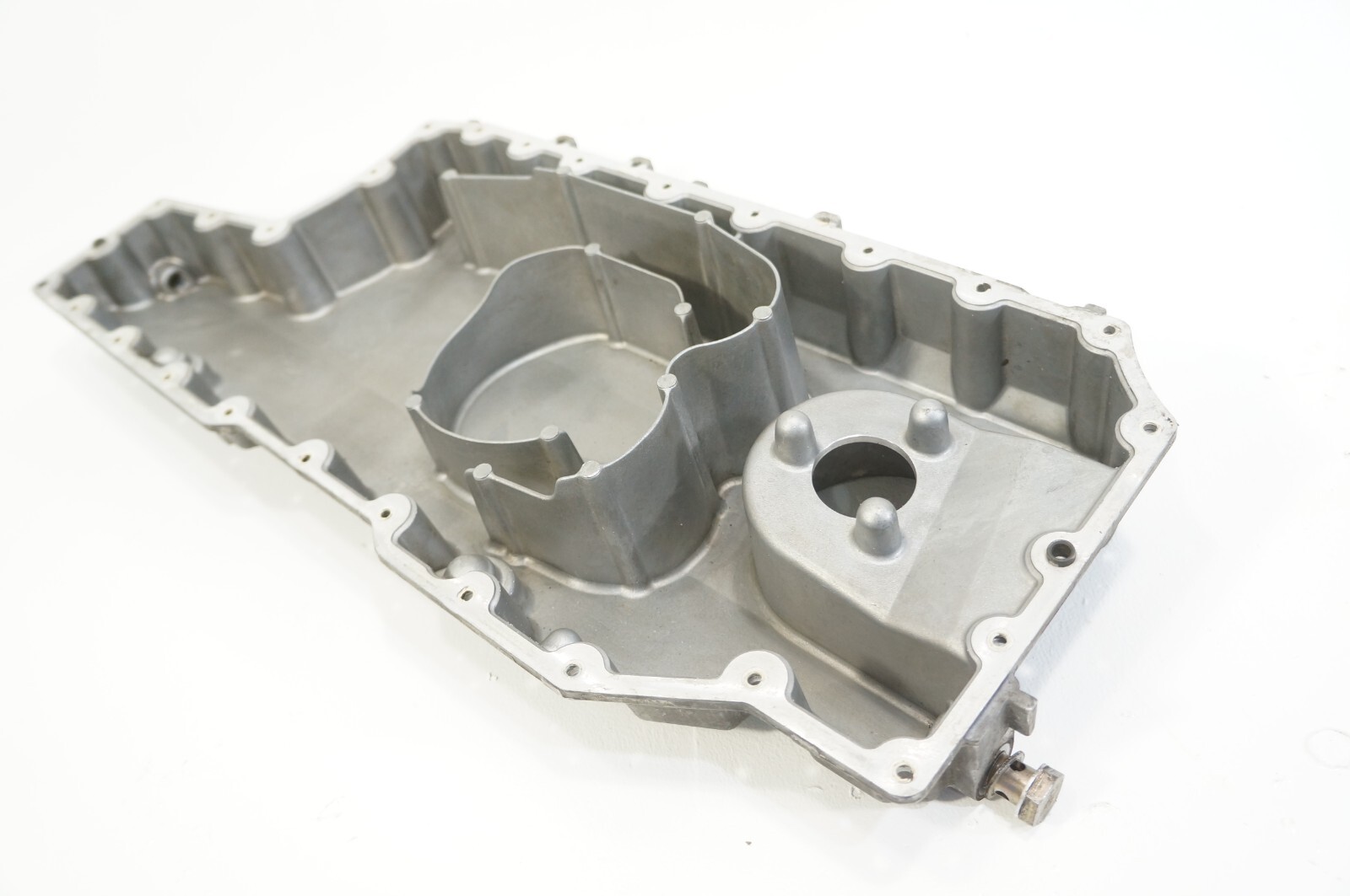 2003-2018 bentley continental gtc gt flying spur 6.0 engine lower bottom oil pan