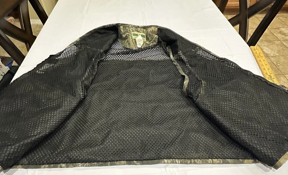 Game Winner Sports Wear Men's Camo Vest XL/XXL #0072 - Image 3 of 4
