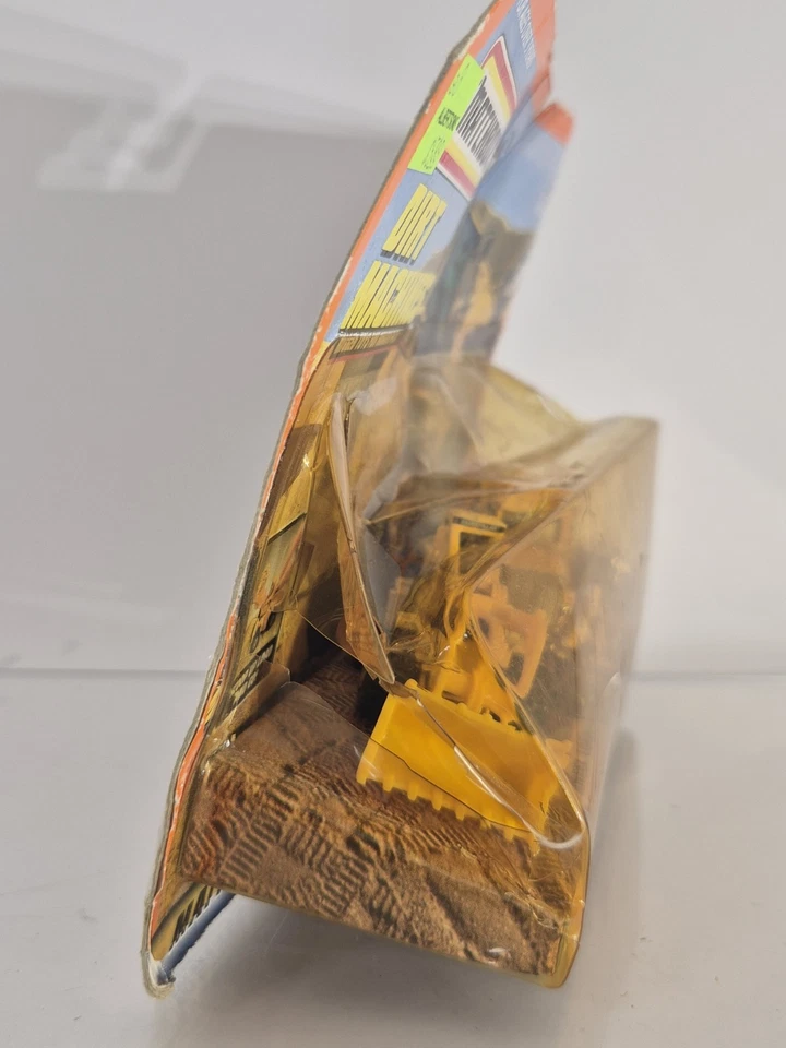 Matchbox Dirt Machines 1/64 Caterpillar Diecast Sets Dirt Movers - Image 2 of 4