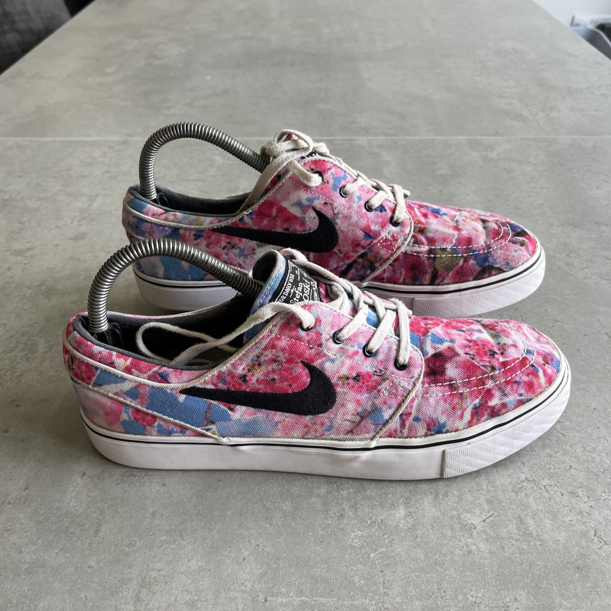 nike janoski womens uk