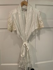 Vintage Natori Luxe White Ivory Lace Trim Wrap Short Robe Size S EUC