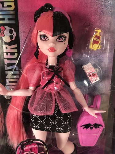 2022 Mattel Monster High Set of 3 Dolls Draculaura Frankie Stein Clawdeen Wolf - Picture 7 of 9