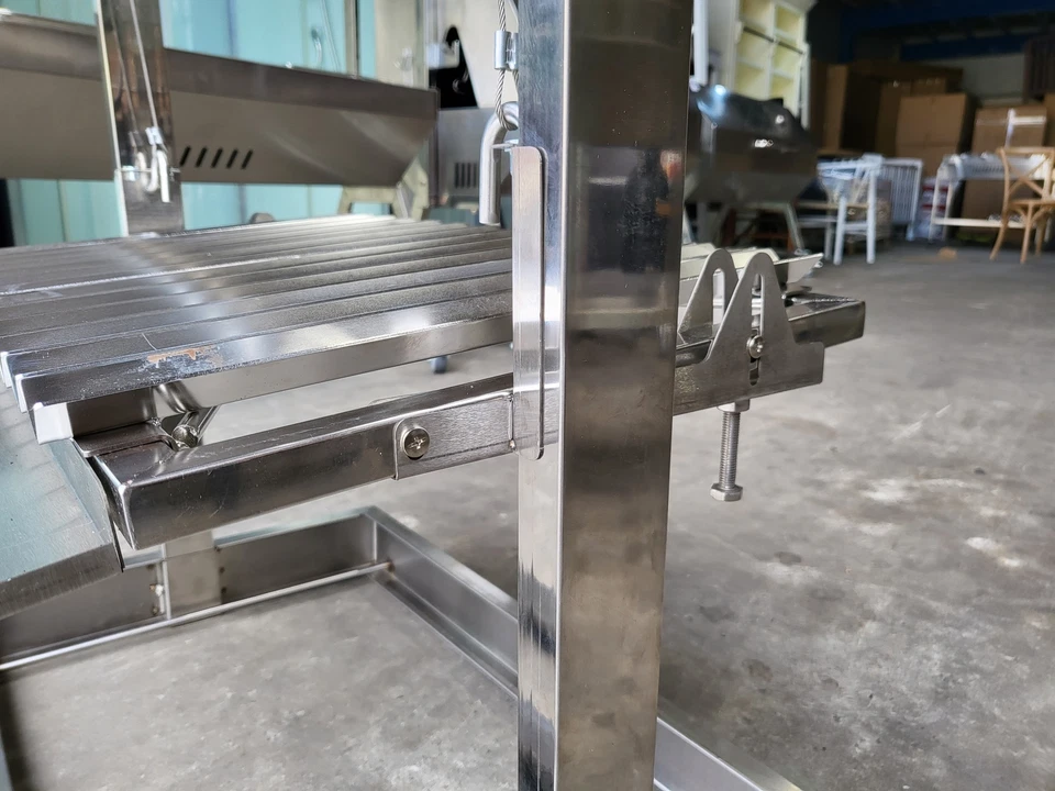 NEW BUILT-IN STAINLESS STEEL ARGENTINIAN PARRILLA BBQ GRILL - 67 x 44cm - image 4 of 4