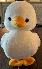 Brand New with Tags Bellzi DUCKI White Duck 11" Plush