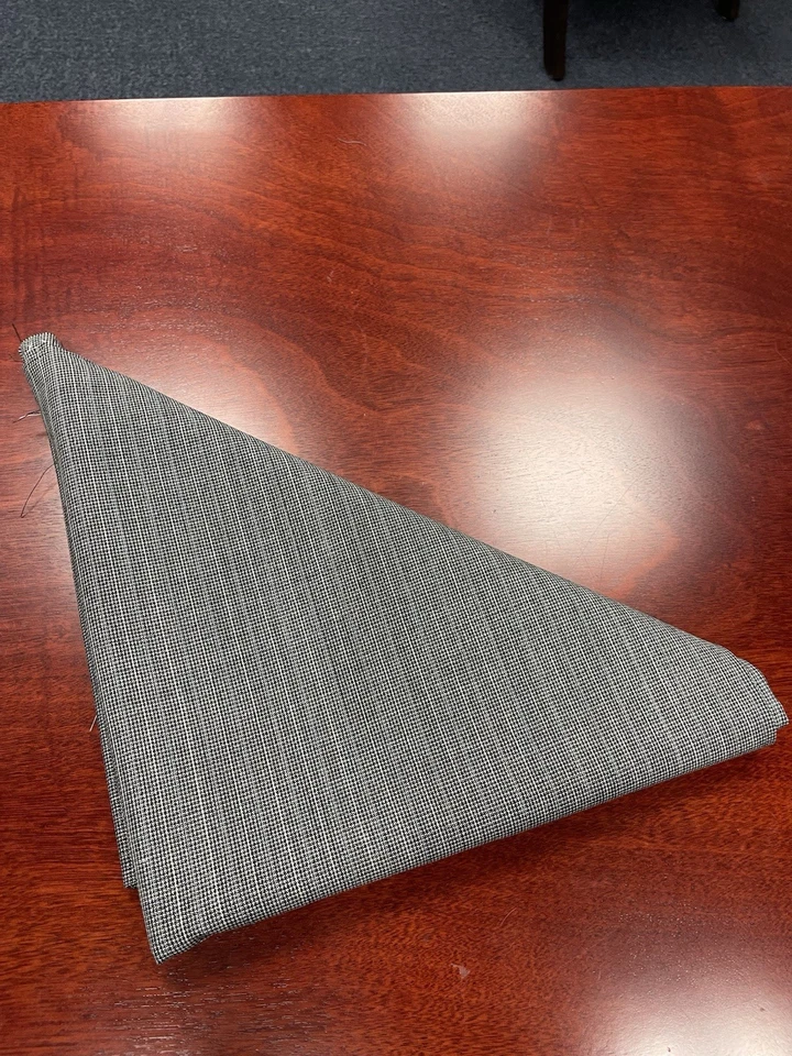 Tela de traje de mezcla de lana gris vintage 3 yardas sin existencias años 50 60 micro cuadros MCM Foto 4 de 4