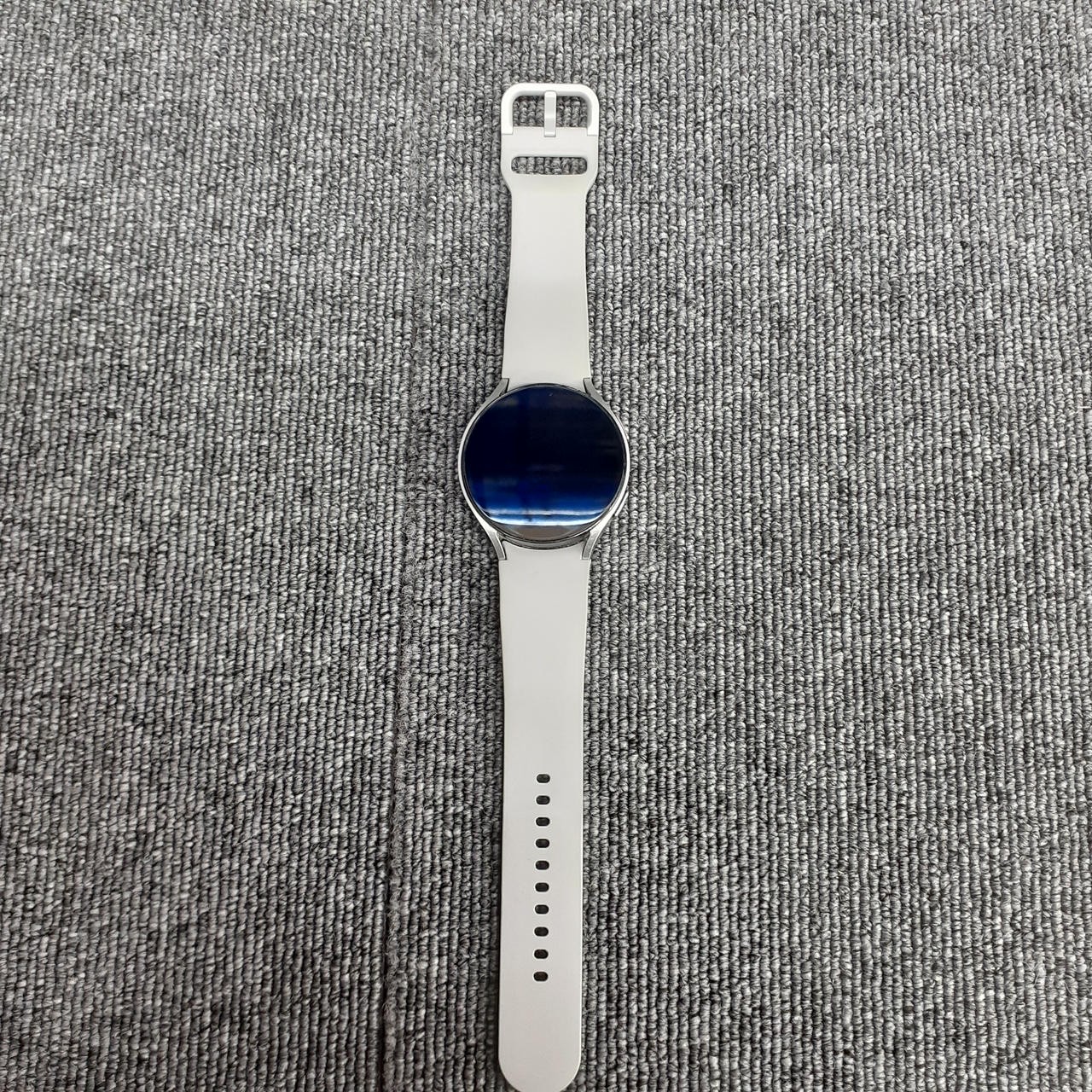 Samsung Galaxy Watch6 44mm Bluetooth Smartwatch SM-R945F