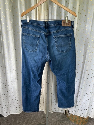 Levi's Strauss Signature Men's Medium Wash Relaxed Denim Jeans W36 - Picture 3 of 7