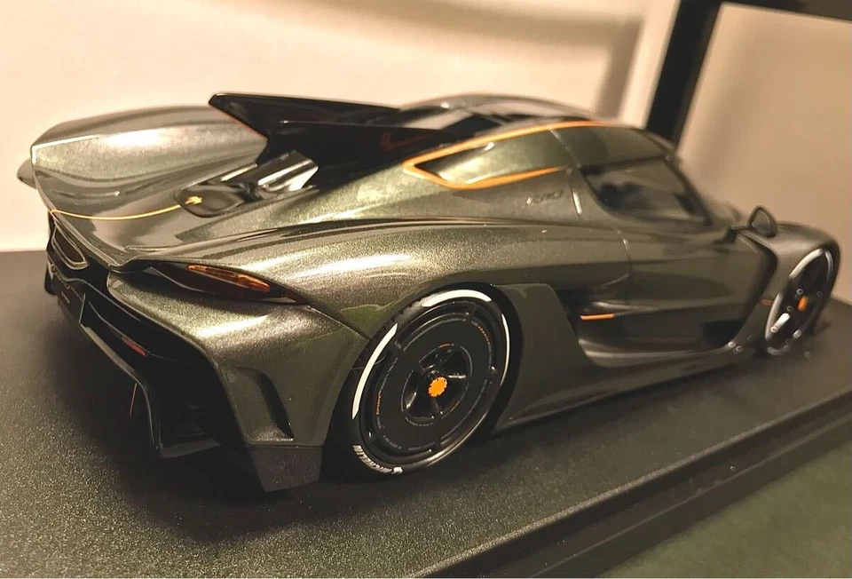 GT Spirit 1 18 Koenigsegg Absolut KOENIGSEGG JESKO ABSOLUT (Gray) GTS025C - Image 3 of 4