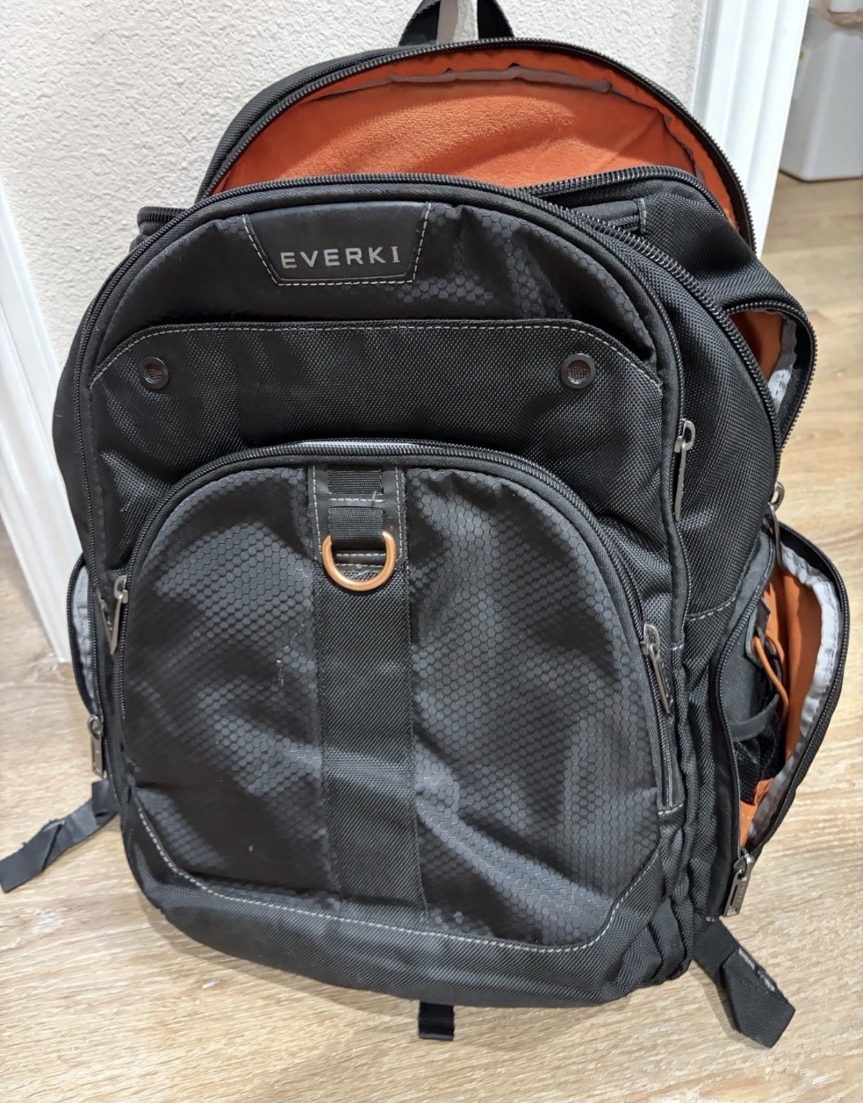 Everki High-End Laptop Backpack - Durable Travel Bag - Multi