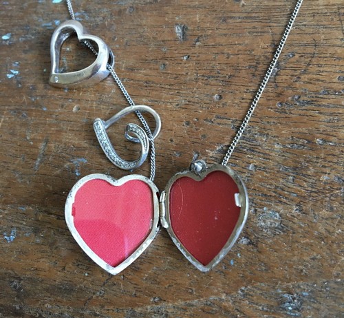 9ct Gold /Sterling 925 Silver Heart Lockets Pendant Set X 3 Love Hearts Necklace - Picture 8 of 13
