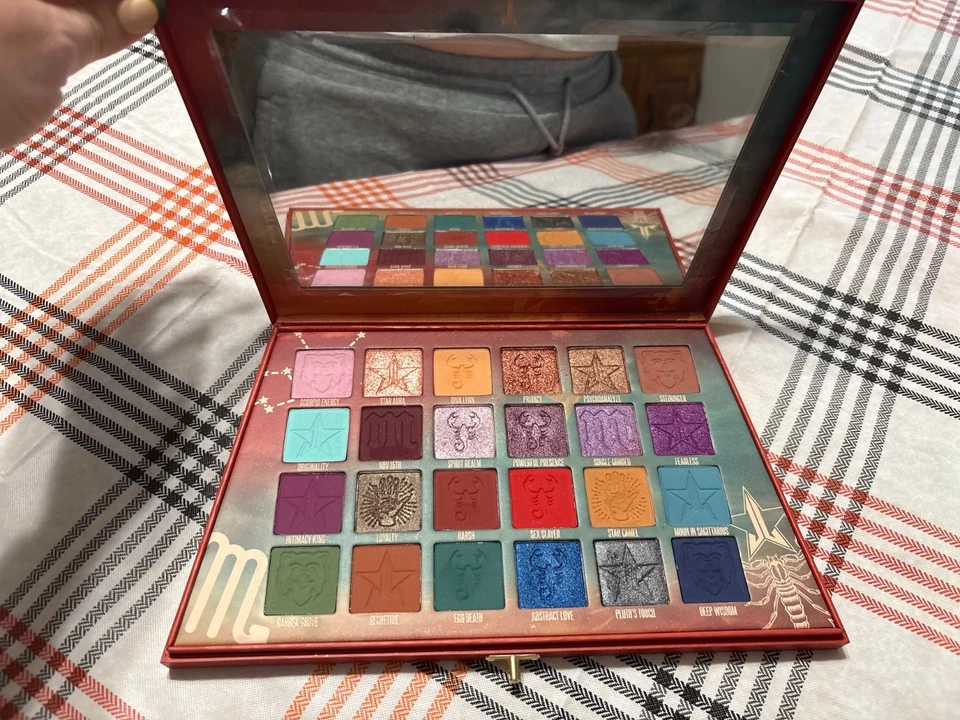 Paleta de sombras de ojos Jeffree Star Cosmetics SCORPIO ¡Nueva! Foto 3 de 3