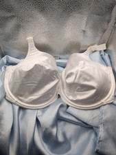 Vtg PLAYTEX 7551 Feel Beautiful Second Skin Satin Lined Multi-Way 44D Bra