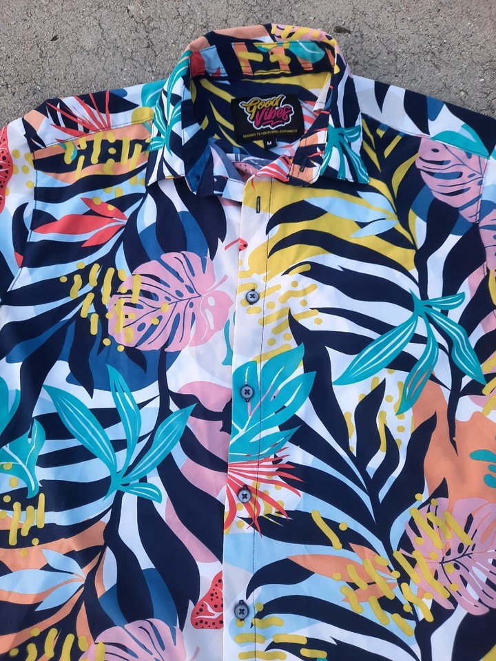 Good Vibes Medium Tropical Drill Clothing Company Shirt eBay