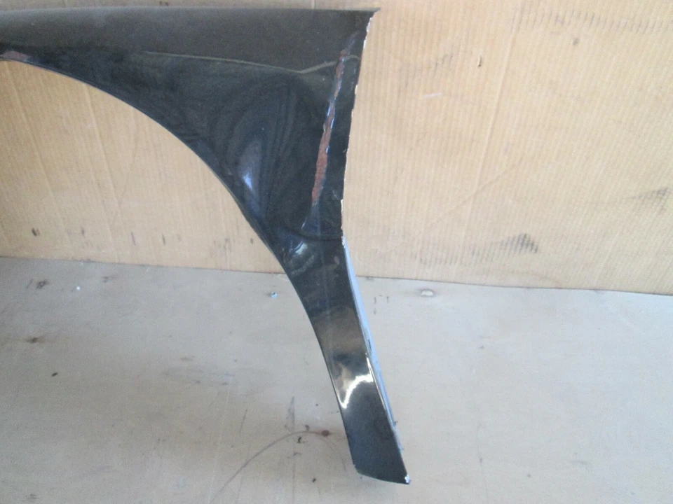 Guardabarros delantero Ferrari Mondial T-LH - USADO Foto 2 de 4