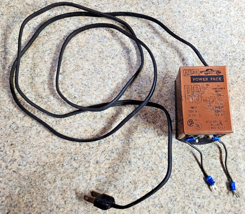 Paquete de energía de carreras Atlas HO de colección.  Modelo 1260 18V DC. Probado | Condition: Used