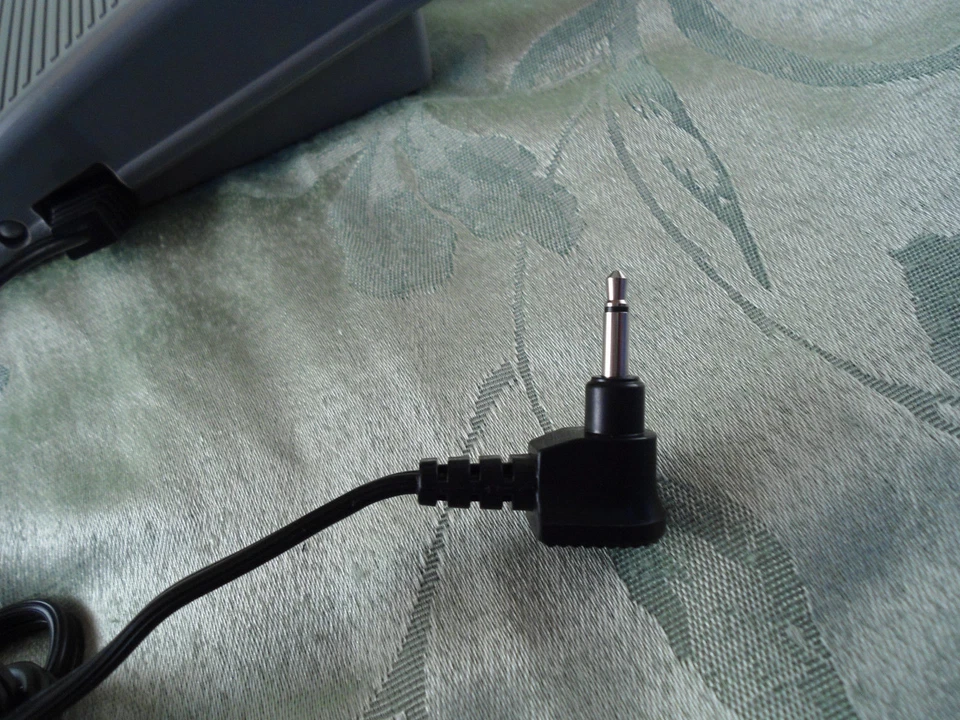 Foot Control fits Janome DC3018,DC3050,DX2030,HF8100,Excel,MC3000,MC4000,MC5700 - Image 3 of 3