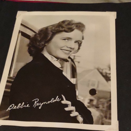 Hollywood Beauty DEBBIE REYNOLDS 1950's fan photo and two small pictures - 第 2/4 張圖片