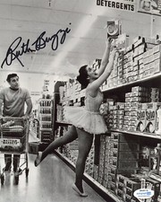 Ruth Buzzi Comedian Autographed Signed 8x10 Photo ACOA