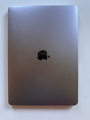 Apple MacBook Pro 13in (512GB SSD, Intel Core I7-7567U, 3.50GHz, 8GB)...