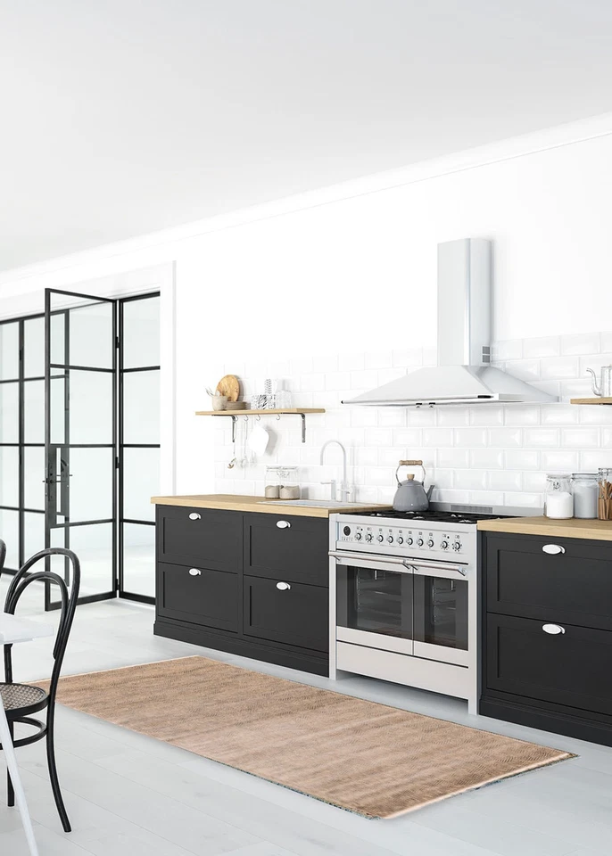 Hand-knotted Area Rug 2'6" x 10'2" Traditional Wool/Silk Oriental Carpet - Image 2 of 4