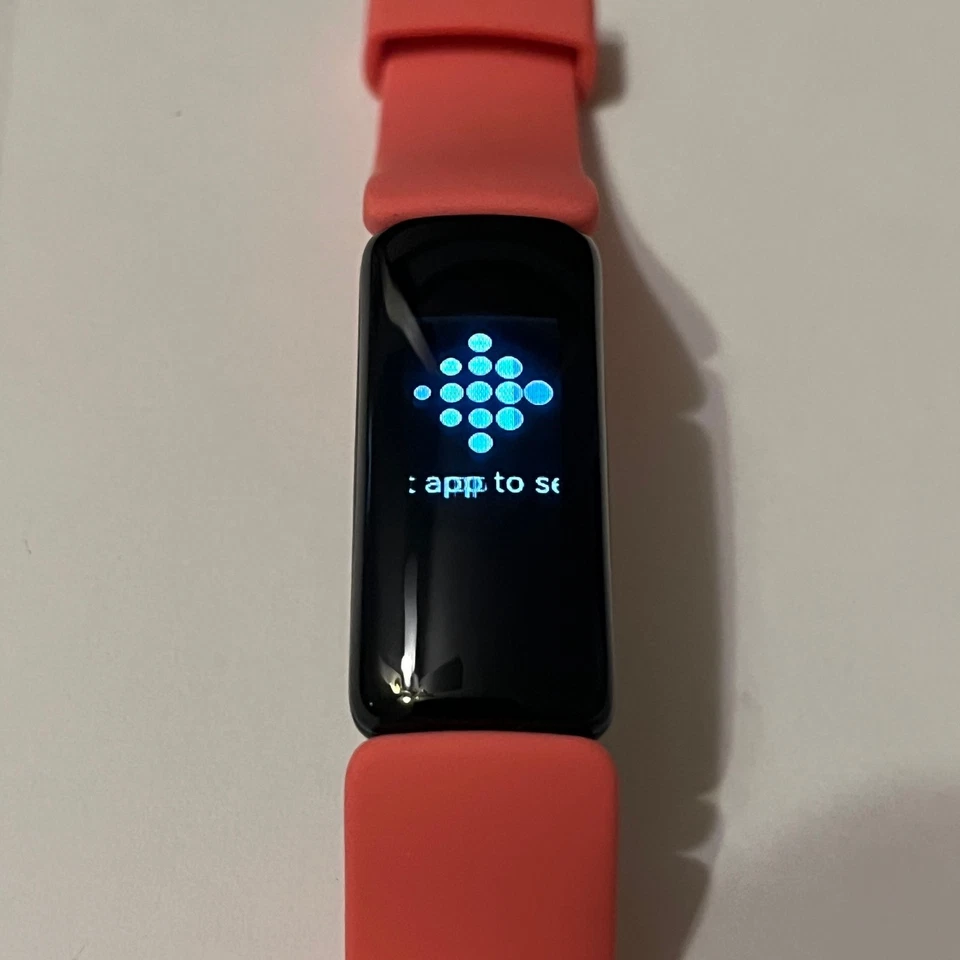 Rastreador de actividad física Fitbit Inspire 2 + monitor de ritmo cardíaco FB418 Desert Rose Foto 3 de 4