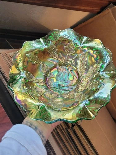 Pretty Radium Green Millersburg Carnival Glass Nesting Swan Pattern Ruffled Bowl