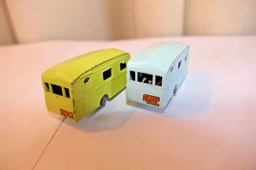 Matchbox Lesney No. 23 lot of 2 berkely cavalier caravan gpw & mw excellent