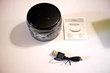 MINI DESKTOP PORTABLE BLUETOOTH SPEAKER WITH LIGHTING EFFECT