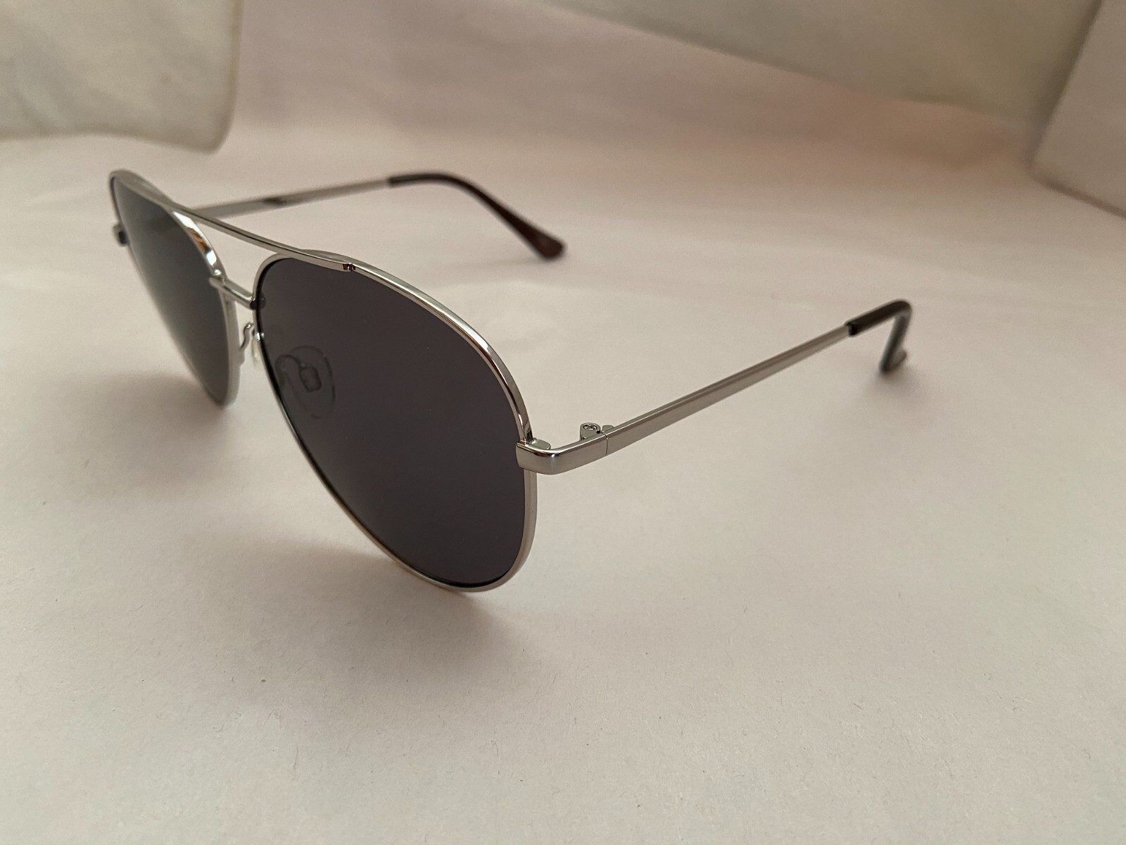 Kreedom Take Off Aviator Men's Sunglasses Silver Frame/Gray Glass