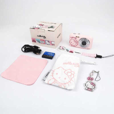 YASHICA Compact Digital Camera DZ-100 Hello Kitty Playground Pink