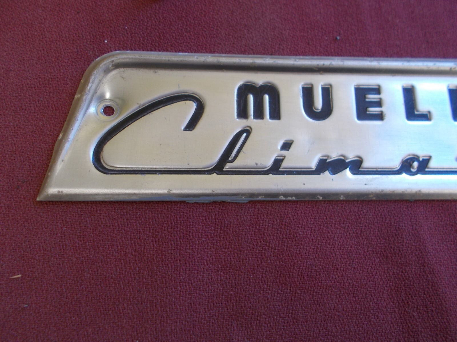 VINTAGE MUELLER CLIMATROL FURNACE NAME PLATE PART BADGE EMBLEM EMBOSSED