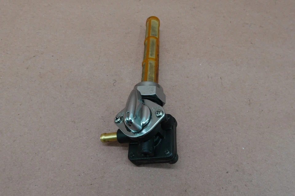 2001-2006 Harley Davidson Street Glide бензобак топливный кран - Изображение 3 из 4